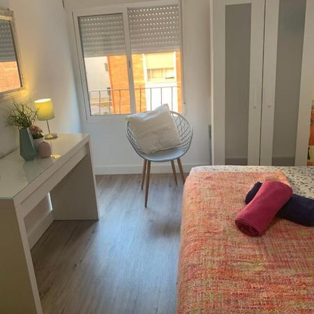 3Centro Malaga Especial Grupos Parking Gratis Apartamento Exterior foto