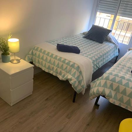 3Centro Malaga Especial Grupos Parking Gratis Apartamento Exterior foto